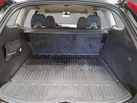 Volvo XC60 7 of 8