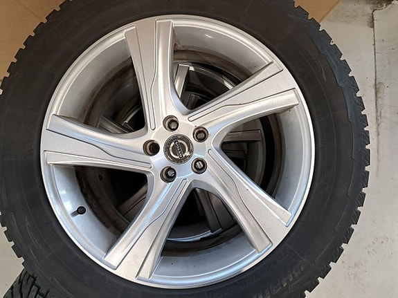 Volvo XC60 8 of 8