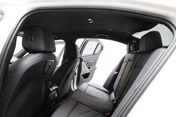 BMW 530e 20 of 30