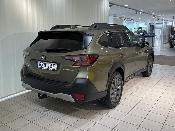 Subaru Outback 3 of 20