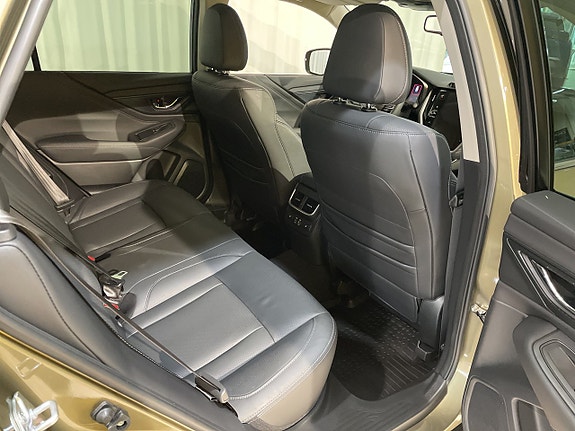 Subaru Outback 10 of 20