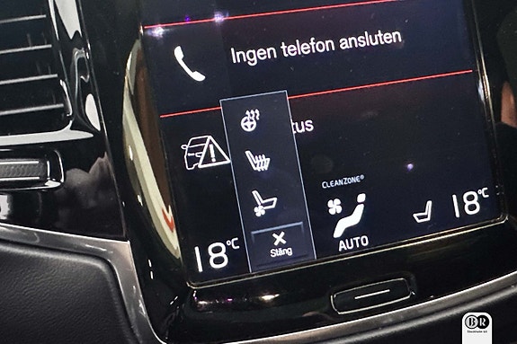 Volvo XC90 19 of 24