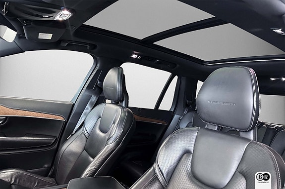 Volvo XC90 23 of 24