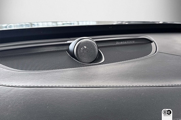 Volvo XC90 21 of 24