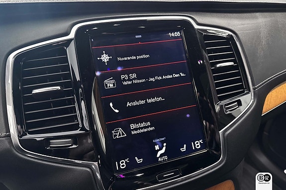 Volvo XC90 11 of 24