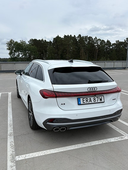 Audi A5 3 of 4
