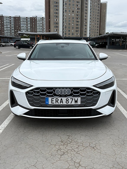 Audi A5 2 of 4