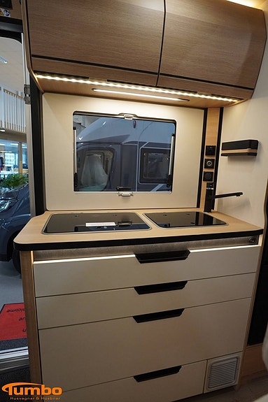 Rapido C55i 140hk Automat 3500kg 6 of 21