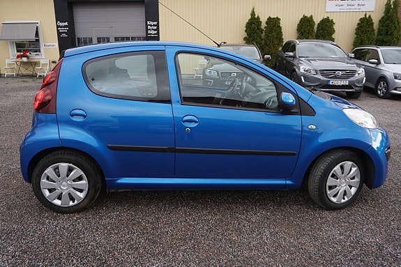Peugeot 107 2 of 6