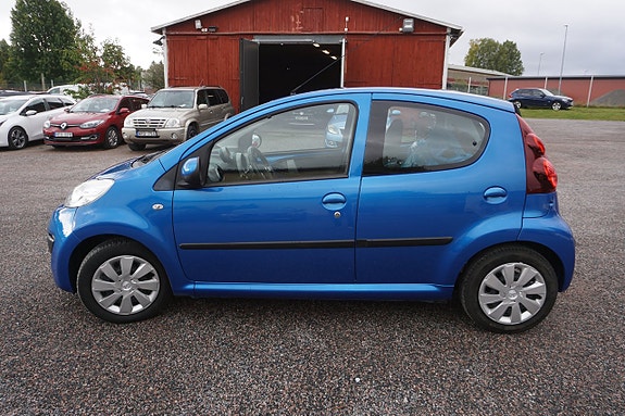 Peugeot 107 4 of 6