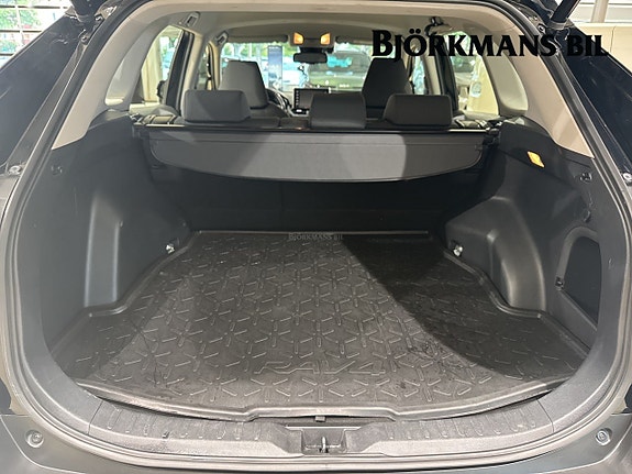 Toyota RAV4 14 of 14
