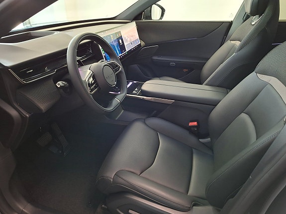 Mazda CX-6e 5 of 10