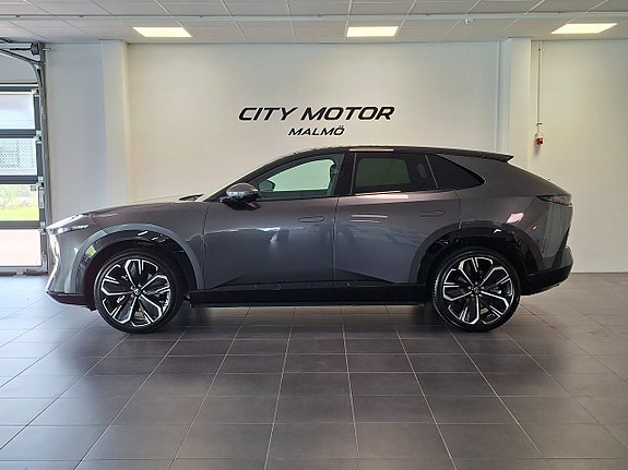 Mazda CX-6e 2 of 10