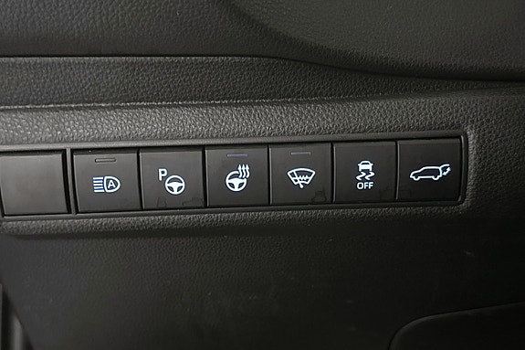 Toyota Corolla 19 of 21