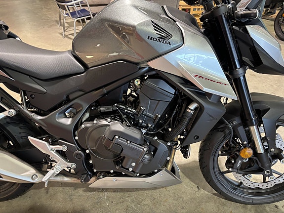 Honda CB750C Hornet E-Clutch 9 of 12