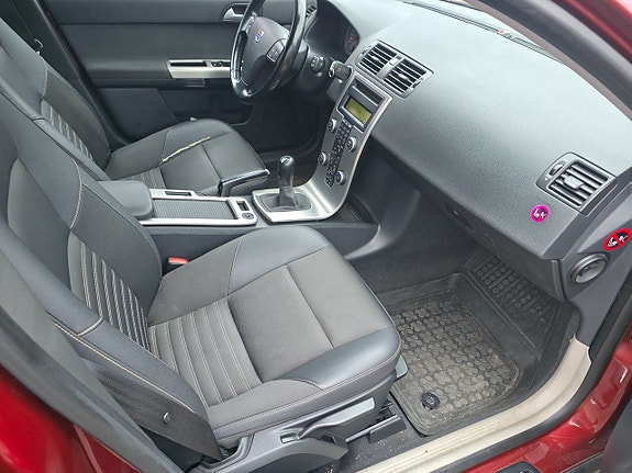 Volvo V50 15 of 16