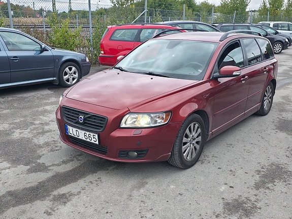 Volvo V50