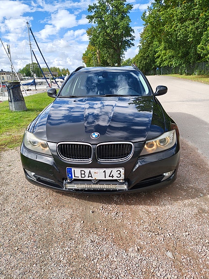 BMW 320d 6 of 7
