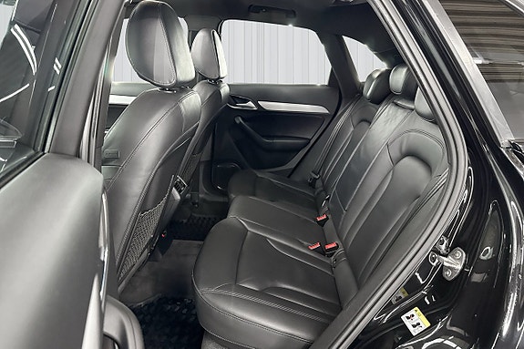 Audi Q3 14 of 19
