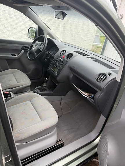 Volkswagen Caddy 5 of 10