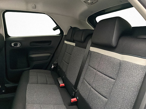 Citroen C4 Cactus 24 of 29
