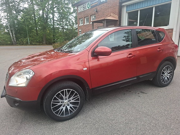 Nissan Qashqai 2 of 10