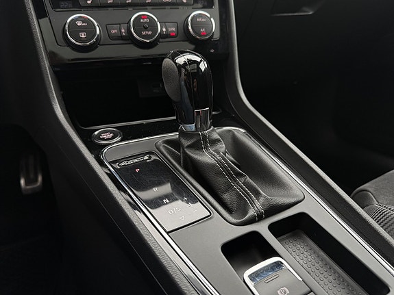 Seat Leon 11 of 14