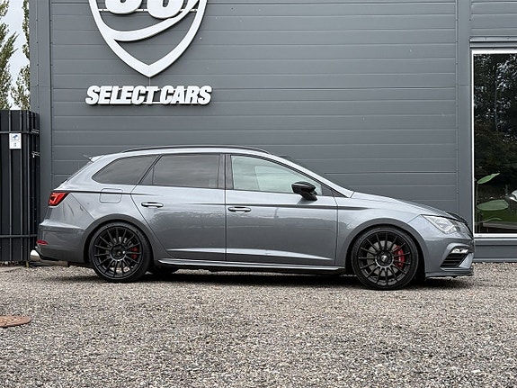 Seat Leon 2 of 14