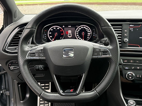 Seat Leon 9 of 14