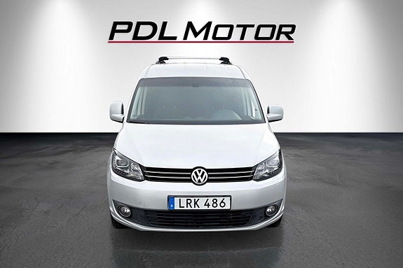 Volkswagen Caddy Maxi 2 of 13