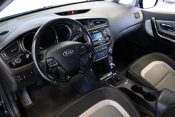 Kia Ceed 8 of 15