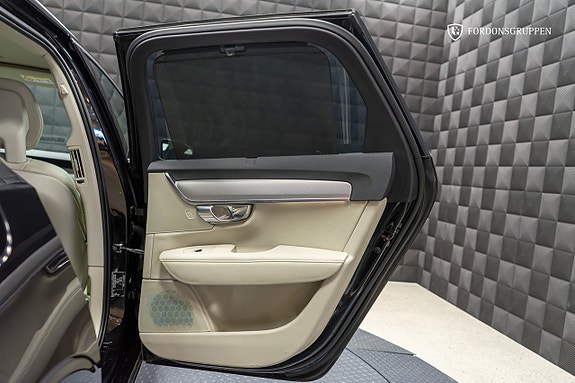 Volvo V90 27 of 28
