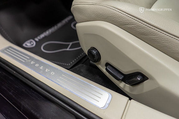 Volvo V90 16 of 28