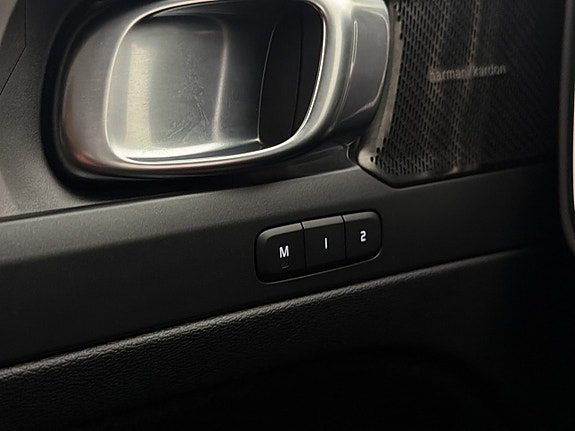 Volvo C40 15 of 30