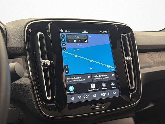 Volvo C40 24 of 30