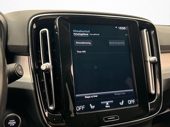 Volvo XC40 23 of 30