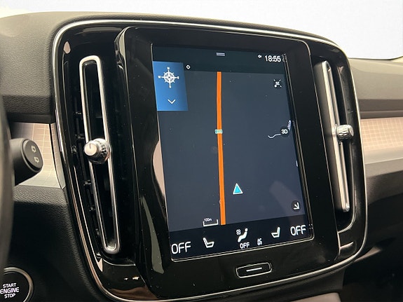 Volvo XC40 24 of 30