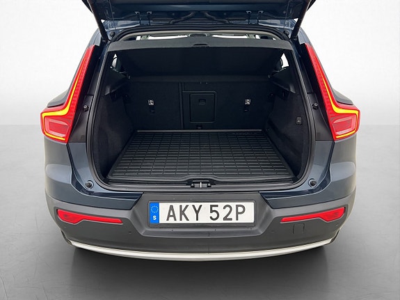 Volvo XC40 9 of 30