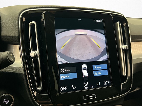 Volvo XC40 19 of 30