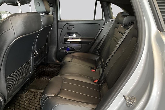Mercedes-Benz EQA300 9 of 19