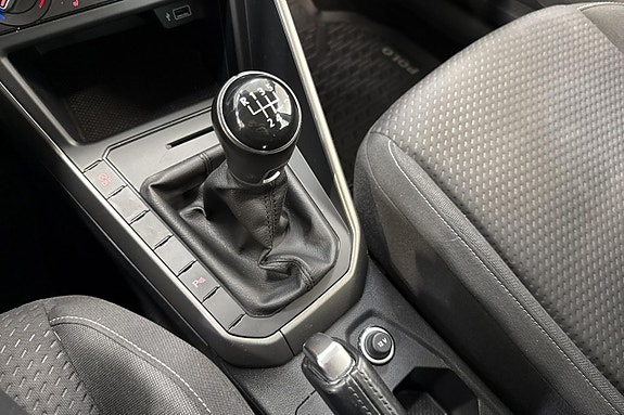 Volkswagen Polo 12 of 12