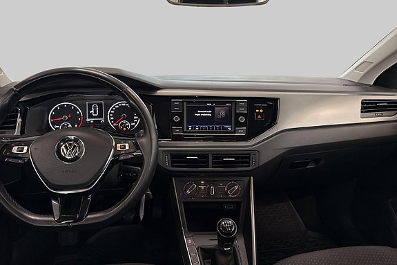 Volkswagen Polo 7 of 12