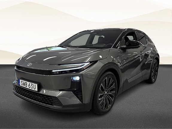 Toyota C-HR 18 of 24
