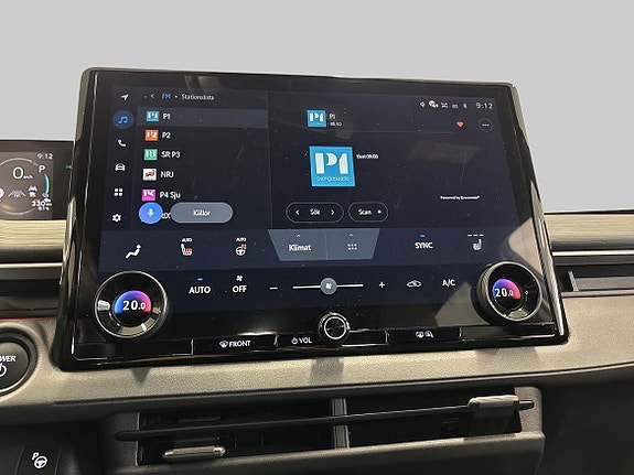 Toyota C-HR 15 of 24