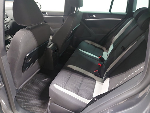 Volkswagen Tiguan 10 of 10