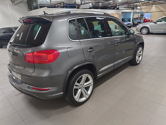 Volkswagen Tiguan 6 of 10