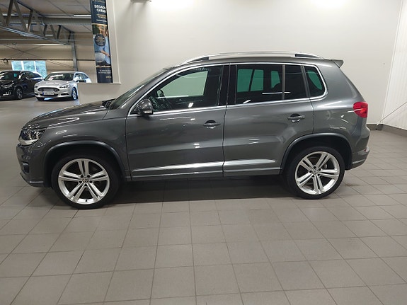 Volkswagen Tiguan 3 of 10