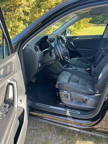 Volkswagen Tiguan 4 of 9