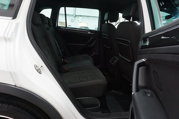 Volkswagen Tiguan 10 of 27