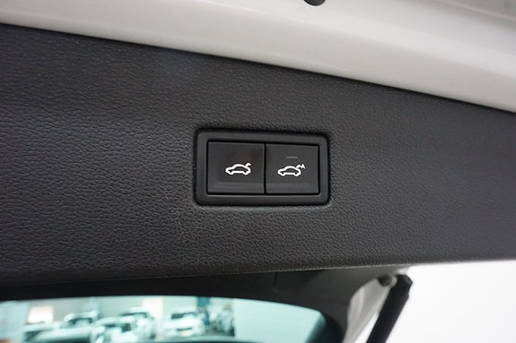 Volkswagen Tiguan 25 of 27